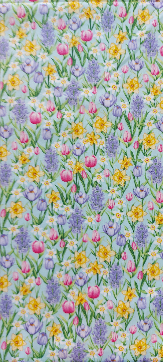 Hoppy Hunting Small Floral Pastel Blue